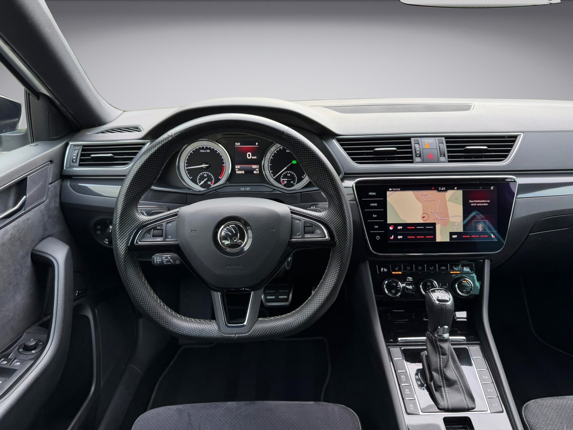 SKODA Superb Combi 2.0 TDi SportLine+ 4x4 DSG-image-7