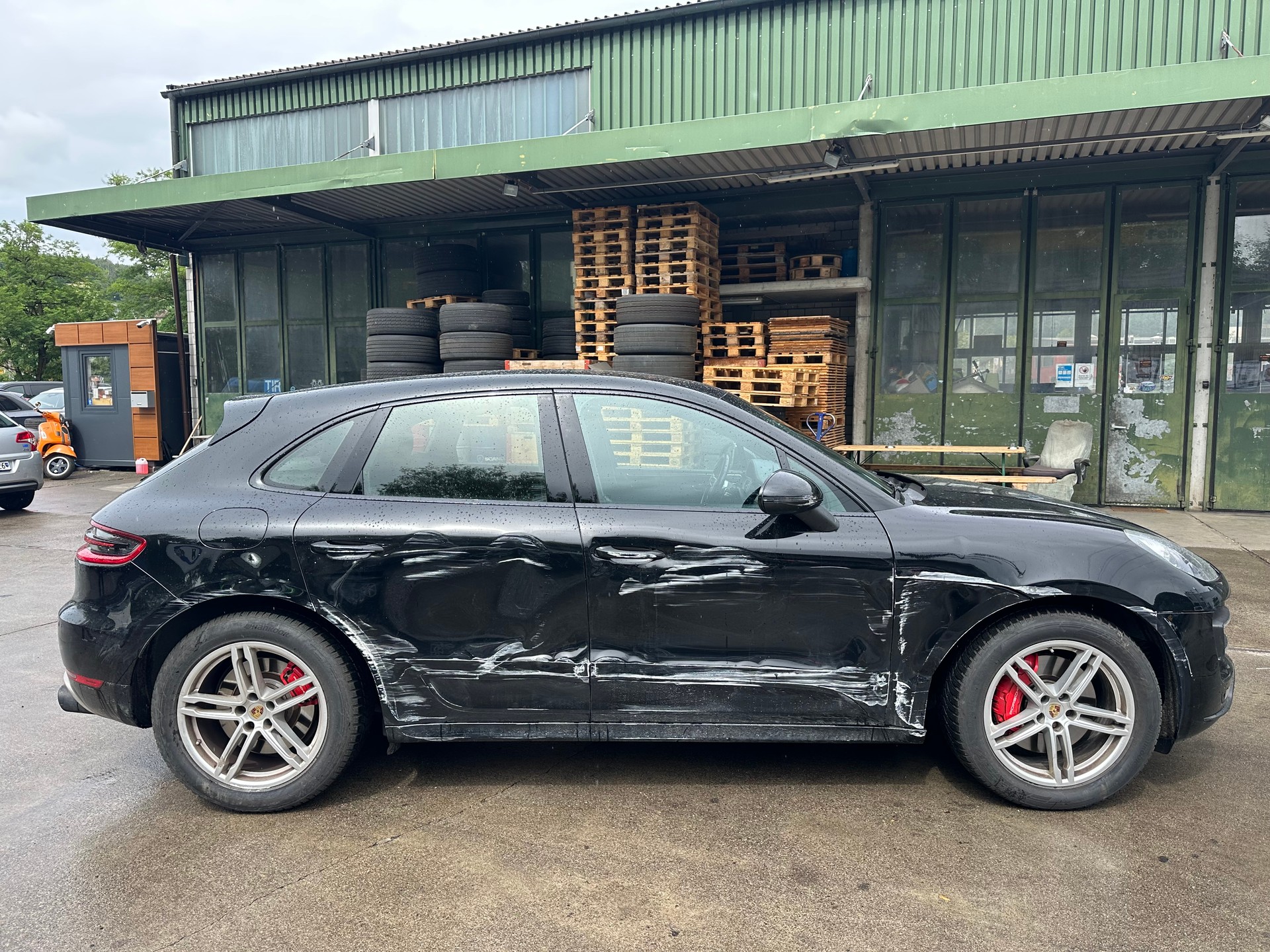 PORSCHE Macan Turbo PDK-image-6