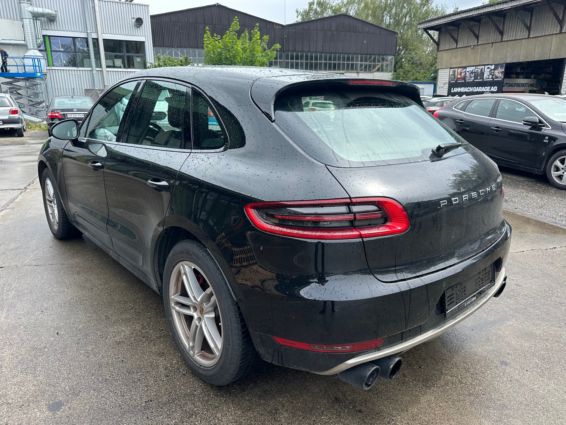 PORSCHE Macan Turbo PDK-image-3