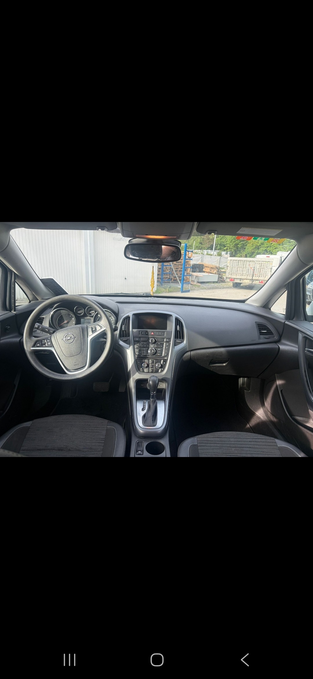 OPEL Astra SportsTourer 1.4i 16V Turbo Drive Automatik-image-6