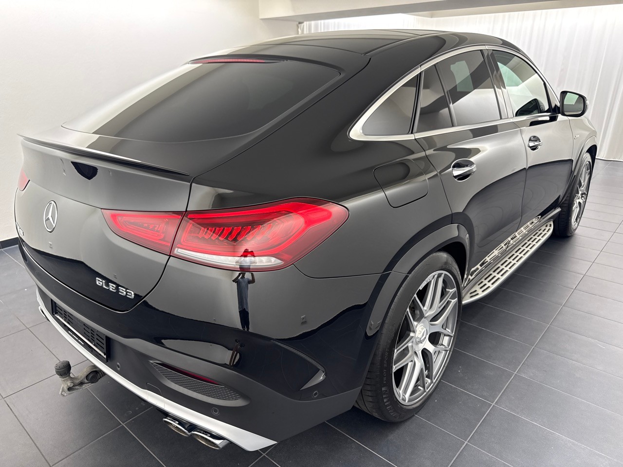 MERCEDES-BENZ GLE Coupé 53 AMG Premium+ ''CH-Auslieferung''-showroom-element-2