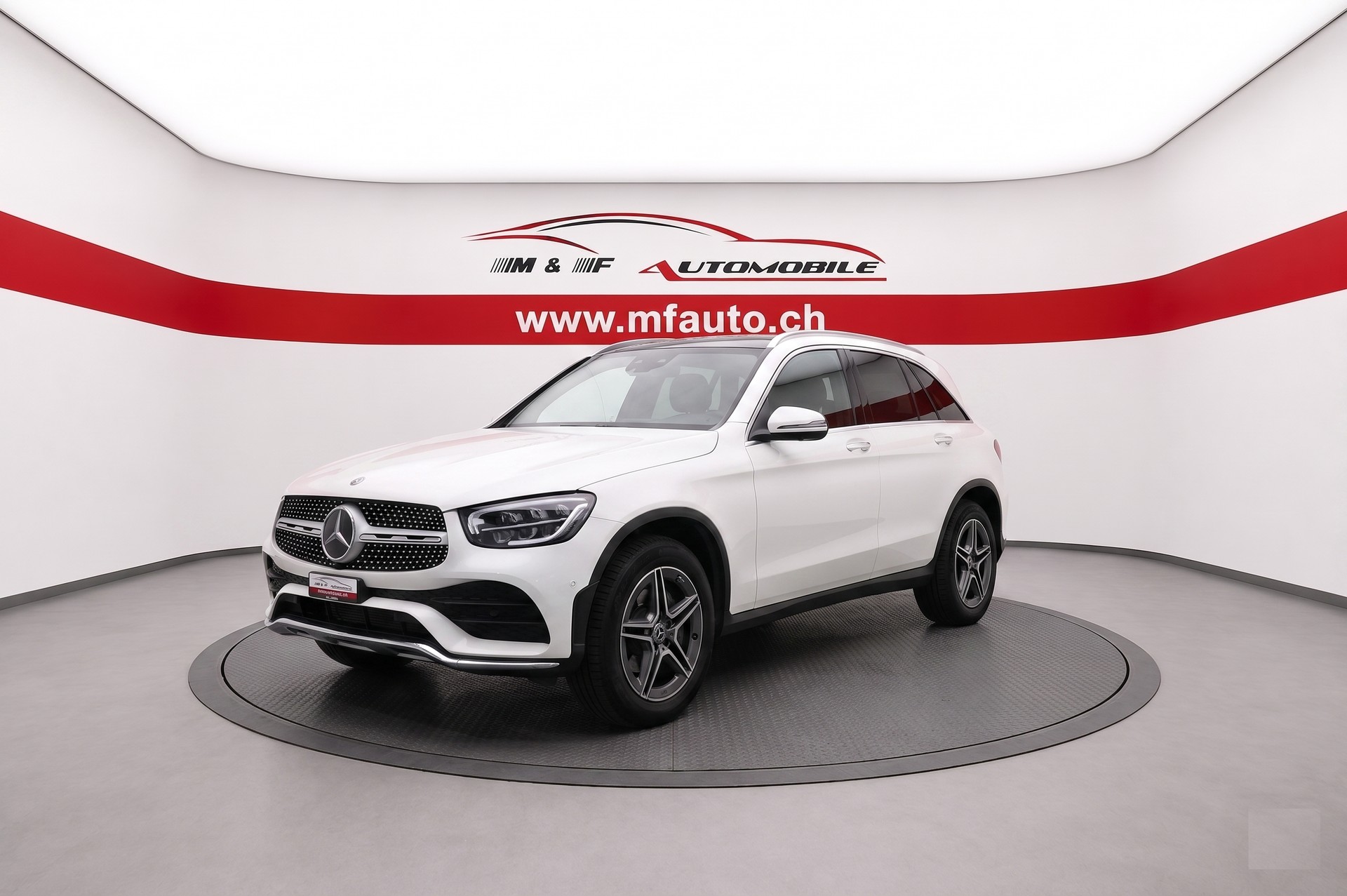 MERCEDES-BENZ GLC 300 e AMG Line 4m CH FAHRZEUG