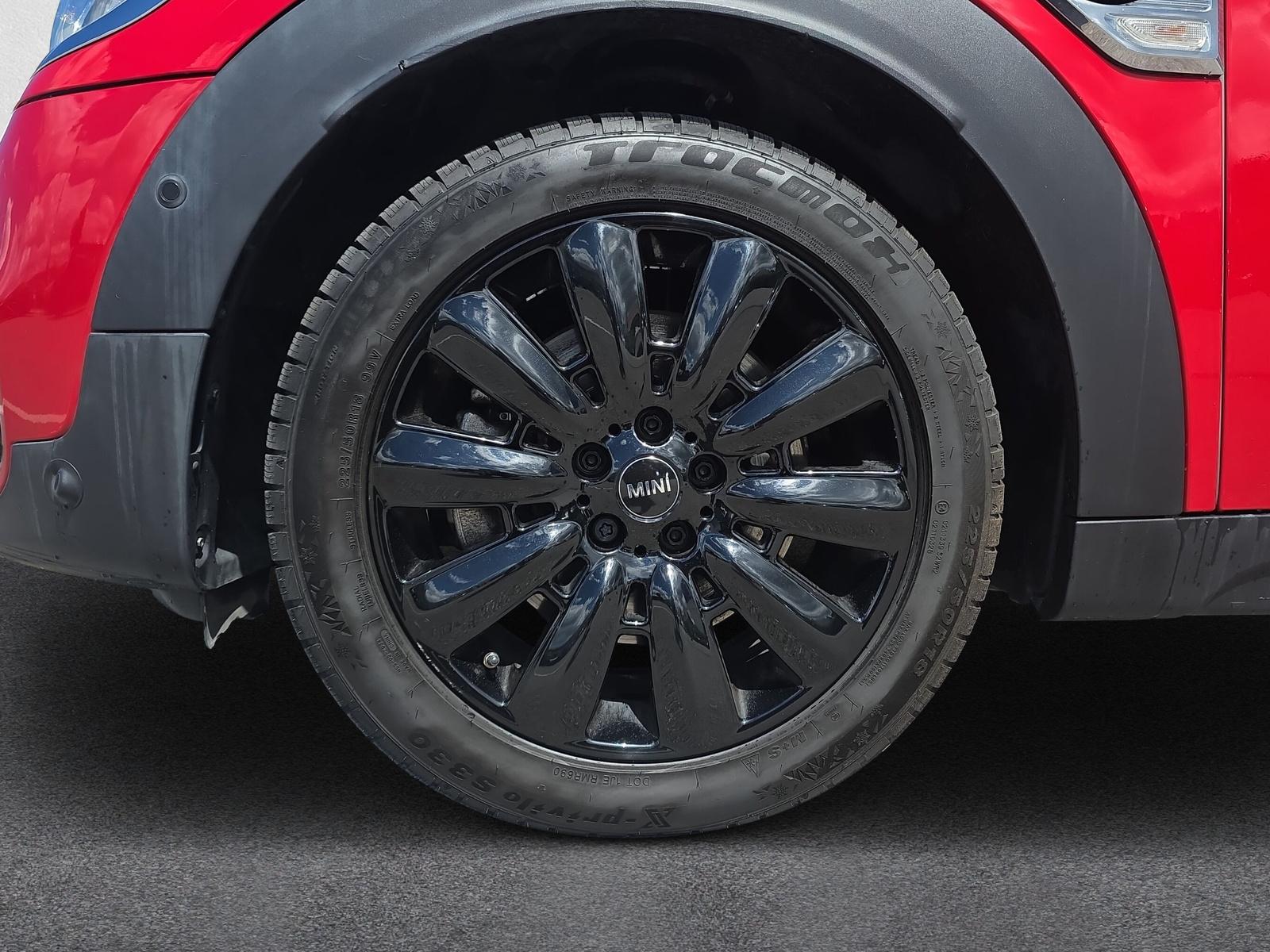 MINI Countryman Cooper S E ALL4 F60 1.5i (CH)-image-8