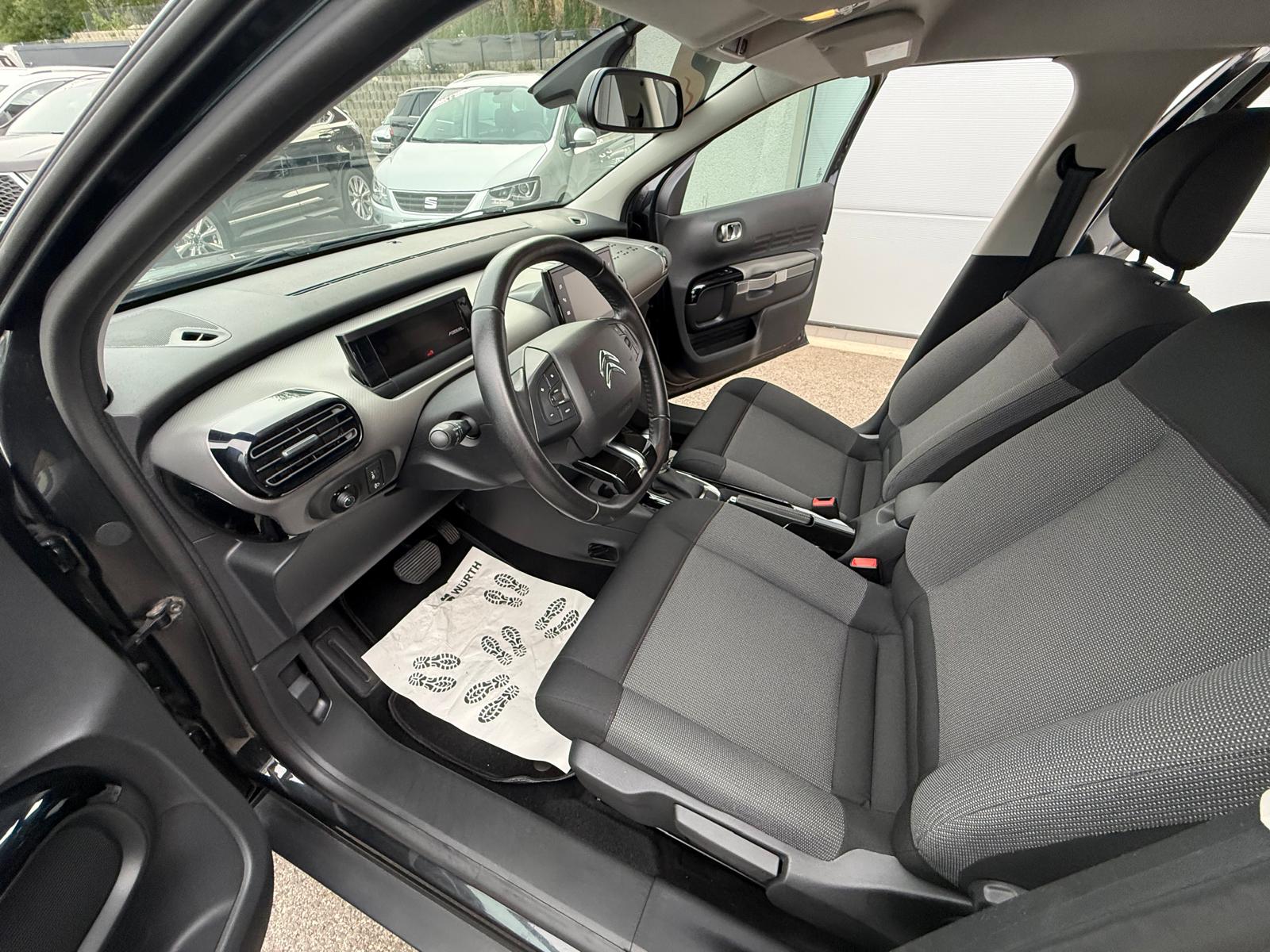 CITROEN 1.2 Pure Tech Shine-image-6