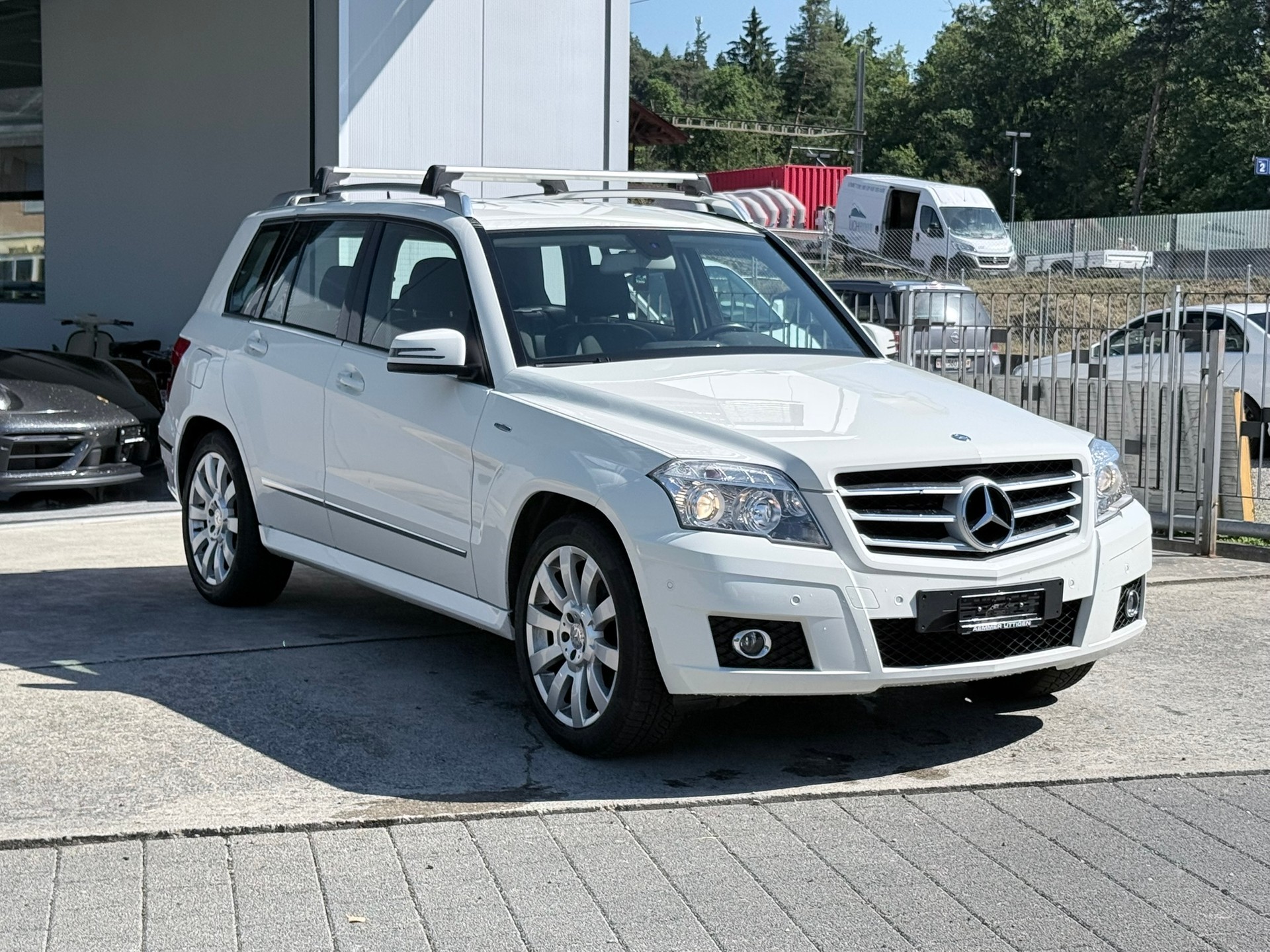 MERCEDES-BENZ GLK 220 CDI BlueEfficiency 4Matic 7G-Tronic-showroom-element-2