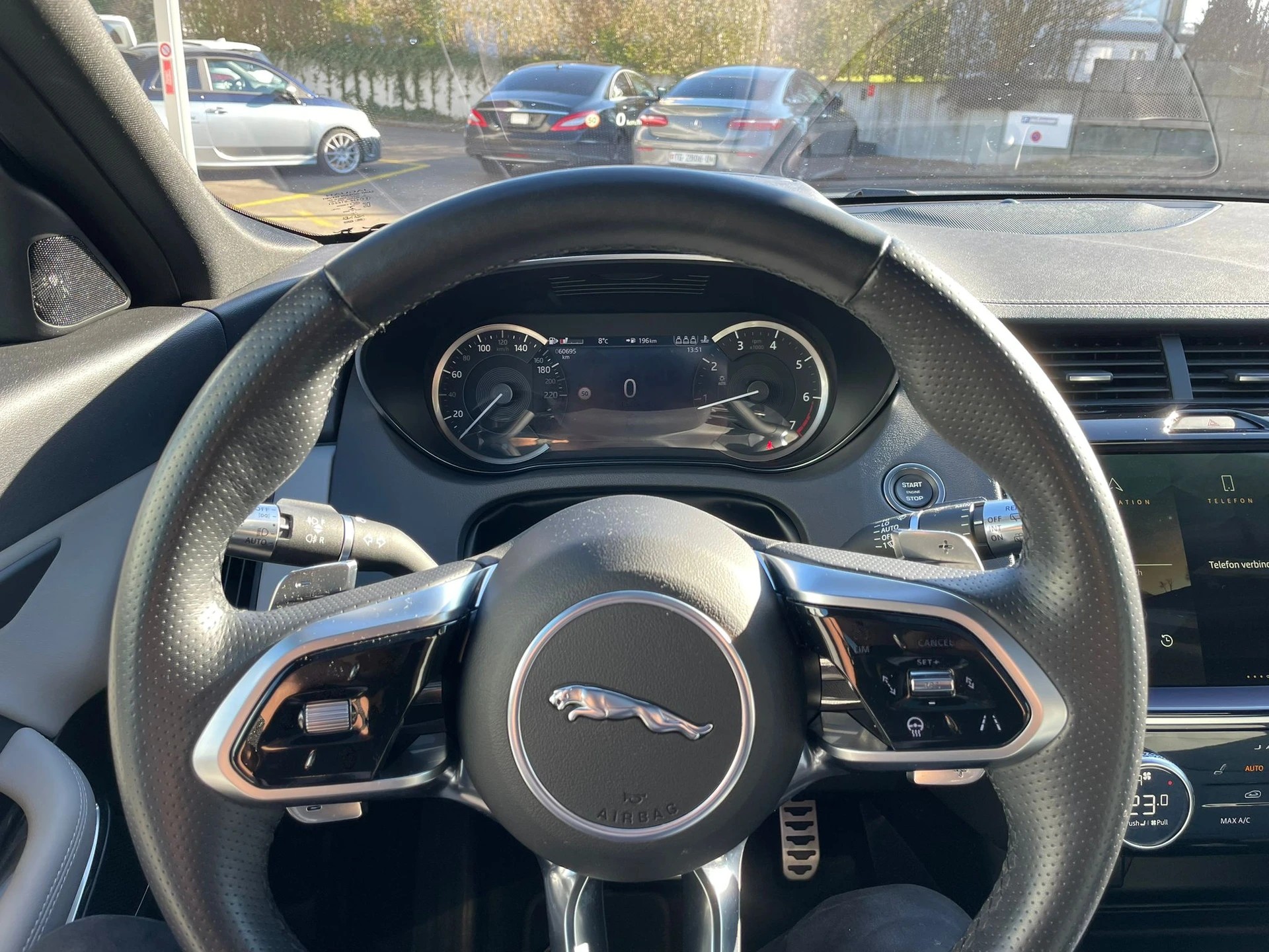 JAGUAR E-Pace 2.0 P250 R-Dynamic AWD SE-image-10