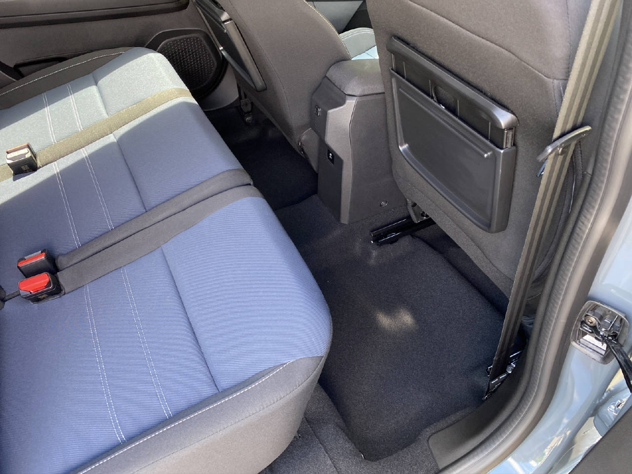 DACIA Jogger 1.8 Hybrid Journey-image-16