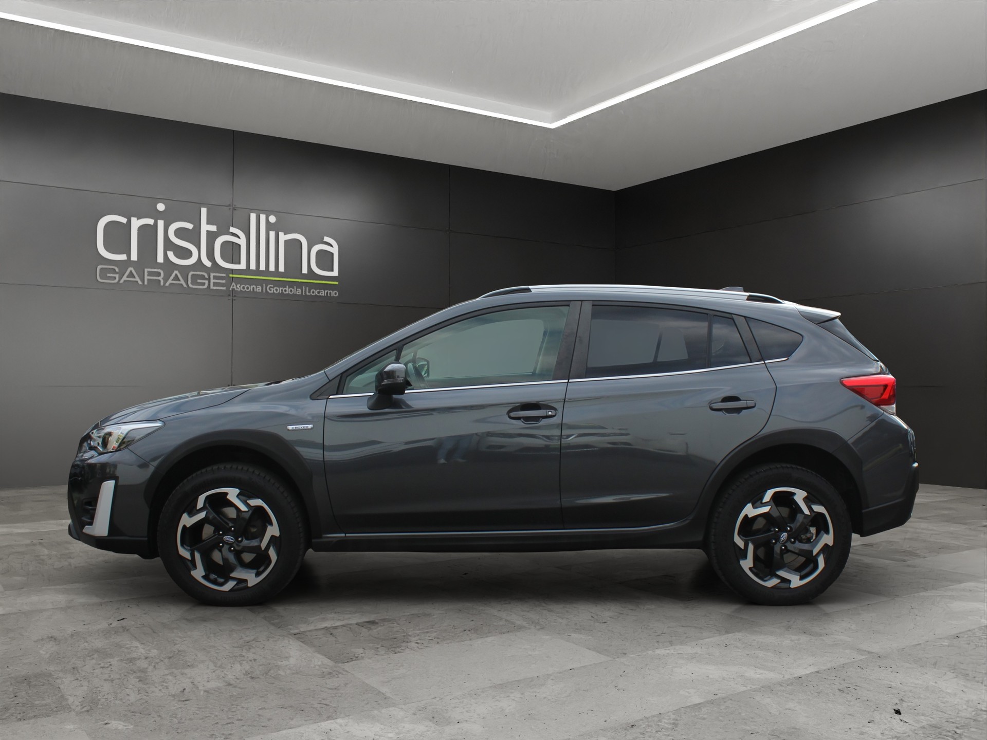 SUBARU XV 2.0i e-Boxer Swiss Plus-showroom-element-1