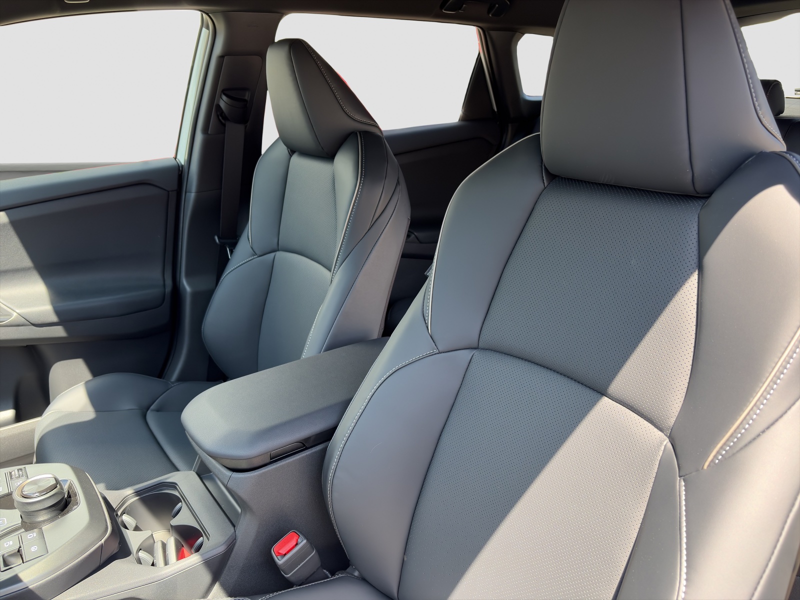 TOYOTA bZ4X Touring Premium AWD-image-8