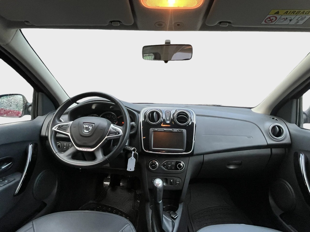 DACIA Logan MCV TCe 90 Stepway-image-9