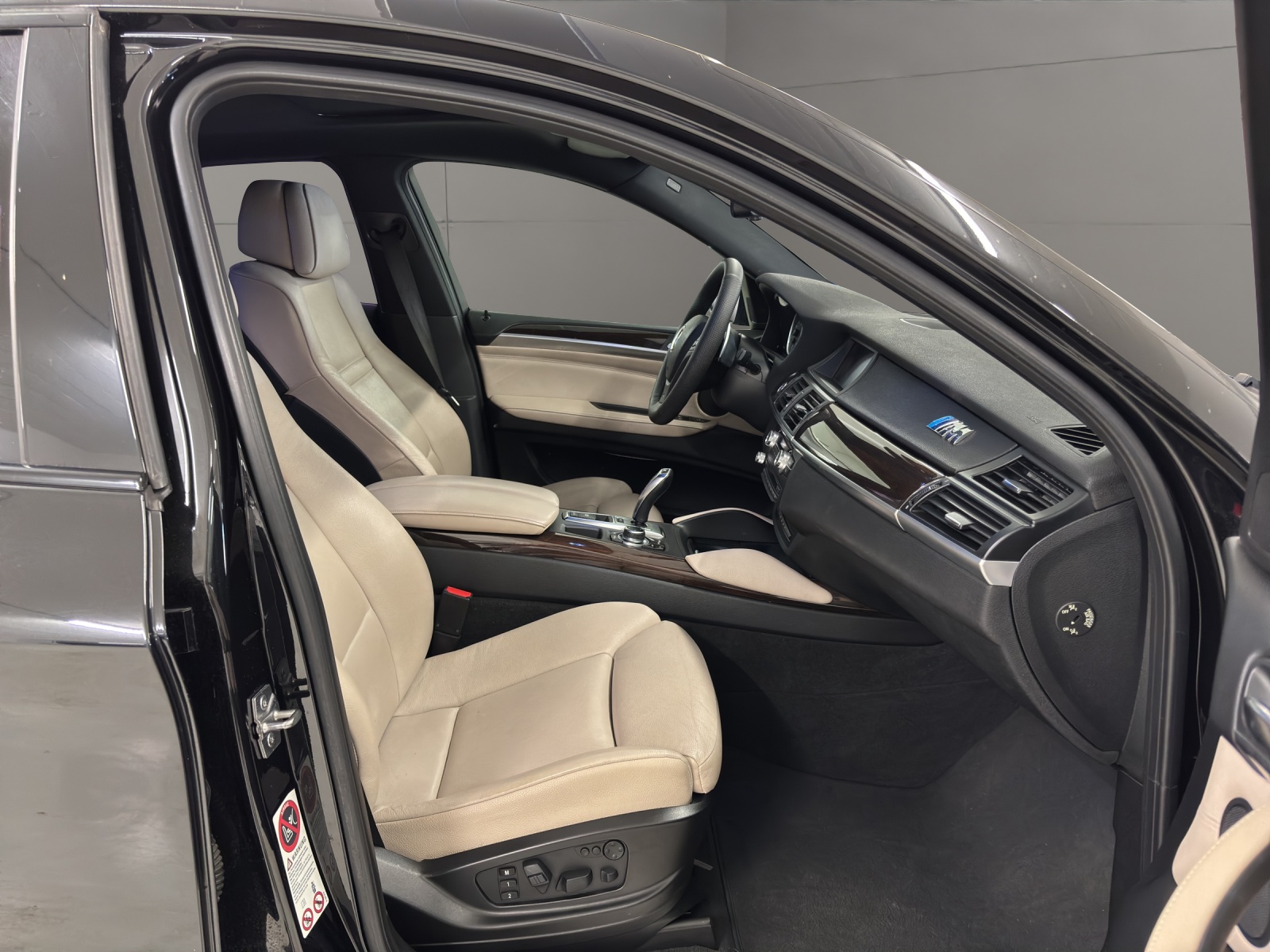 BMW X6 M50d Steptronic-image-17
