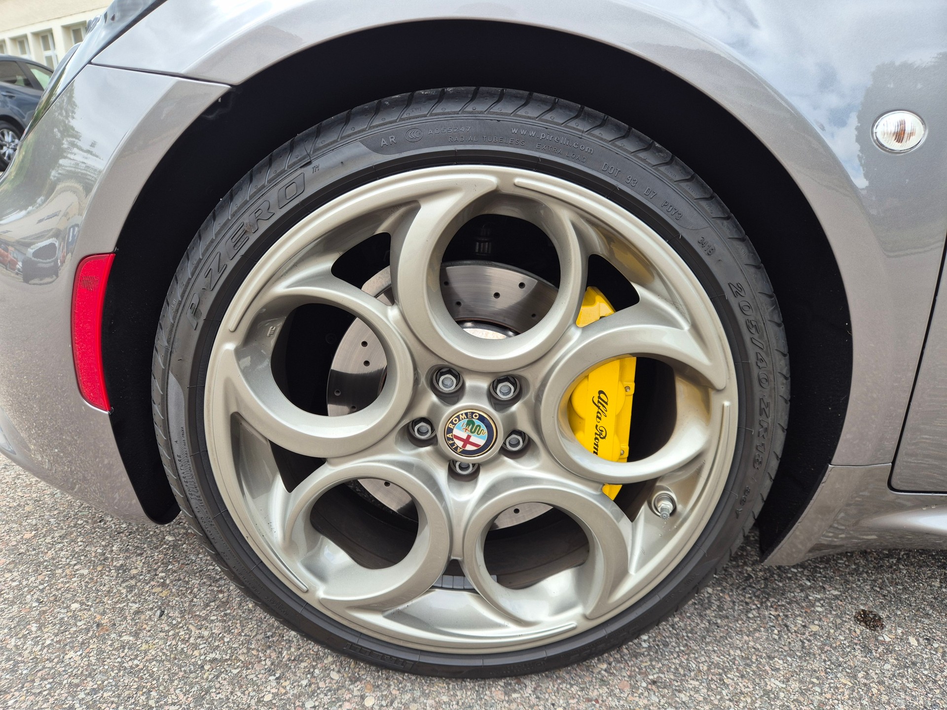 ALFA ROMEO 4C 1750 TBi TCT-image-7