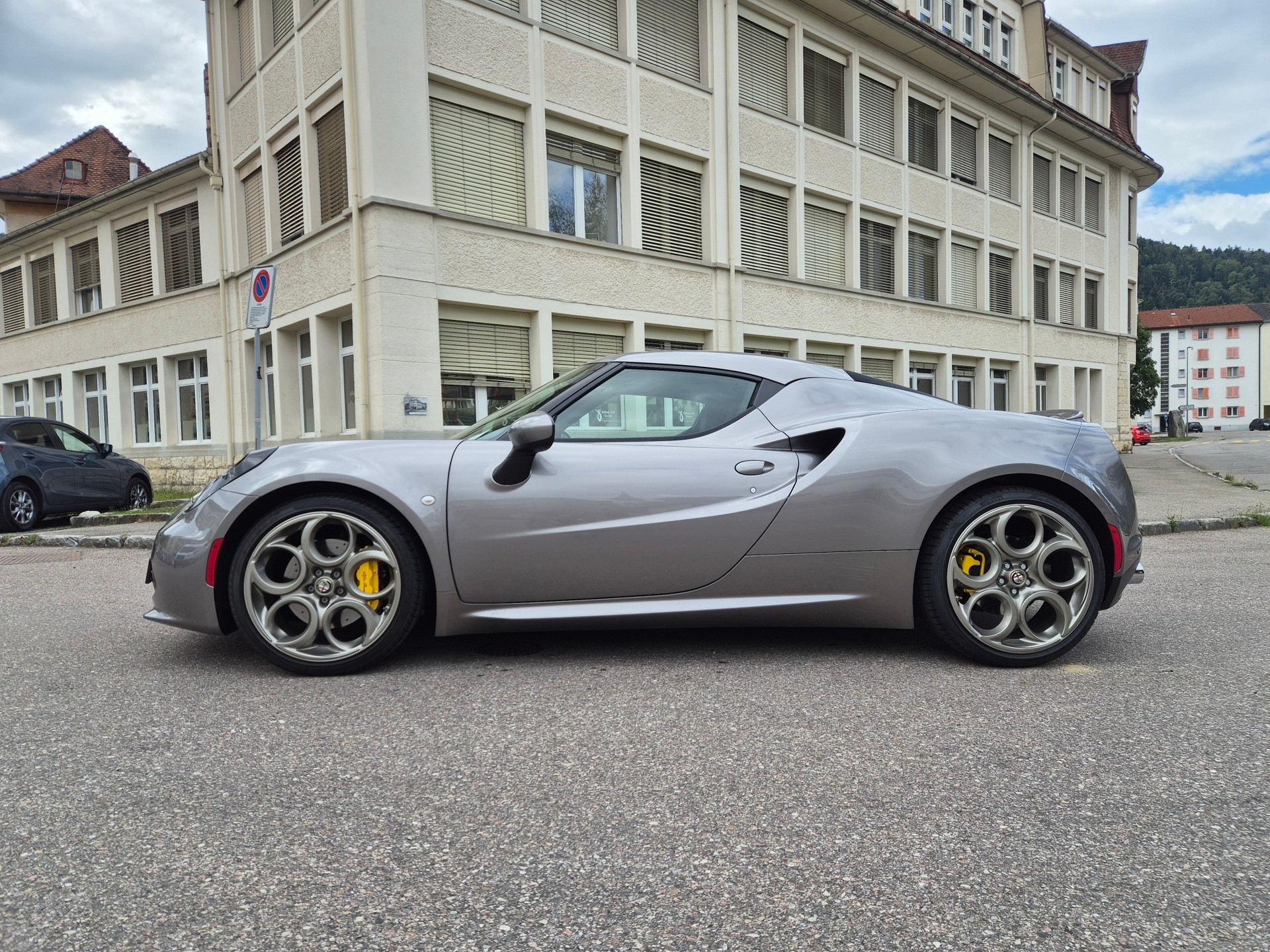 ALFA ROMEO 4C 1750 TBi TCT-showroom-element-1