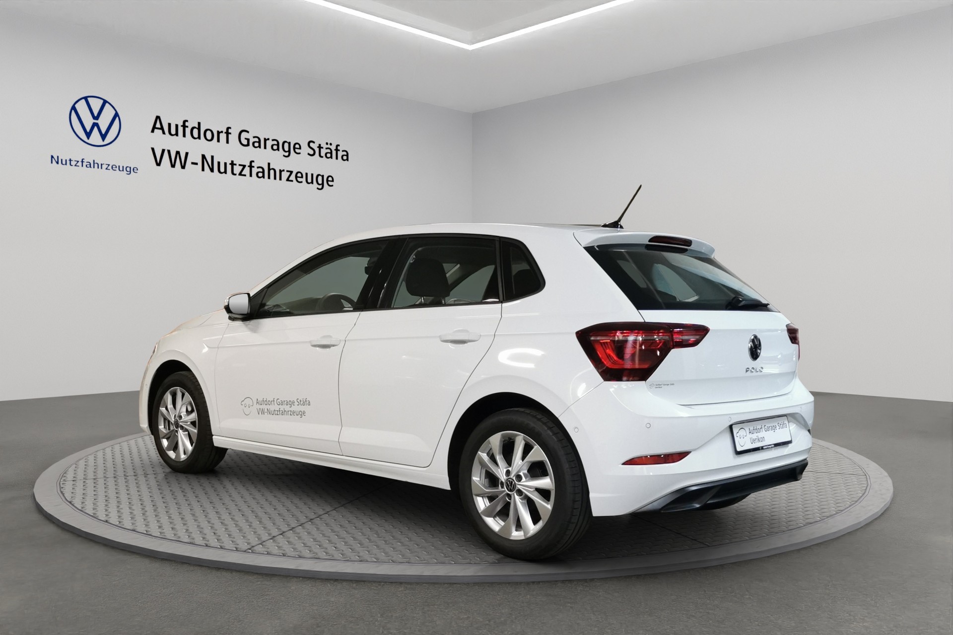 VW Polo 1.0 TSI Style DSG-image-2