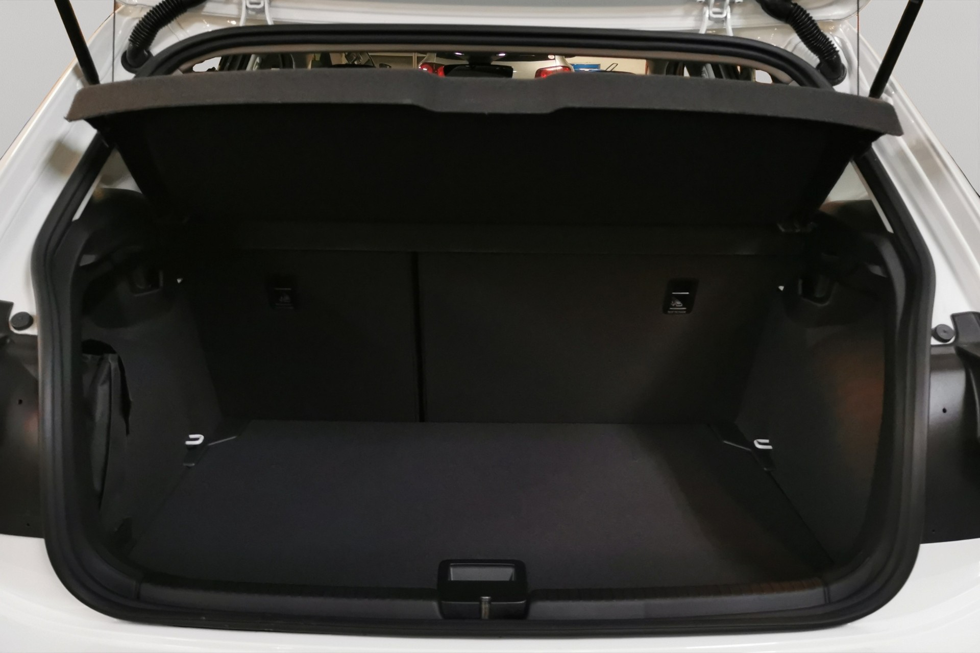 VW Polo 1.0 TSI Style DSG-image-12