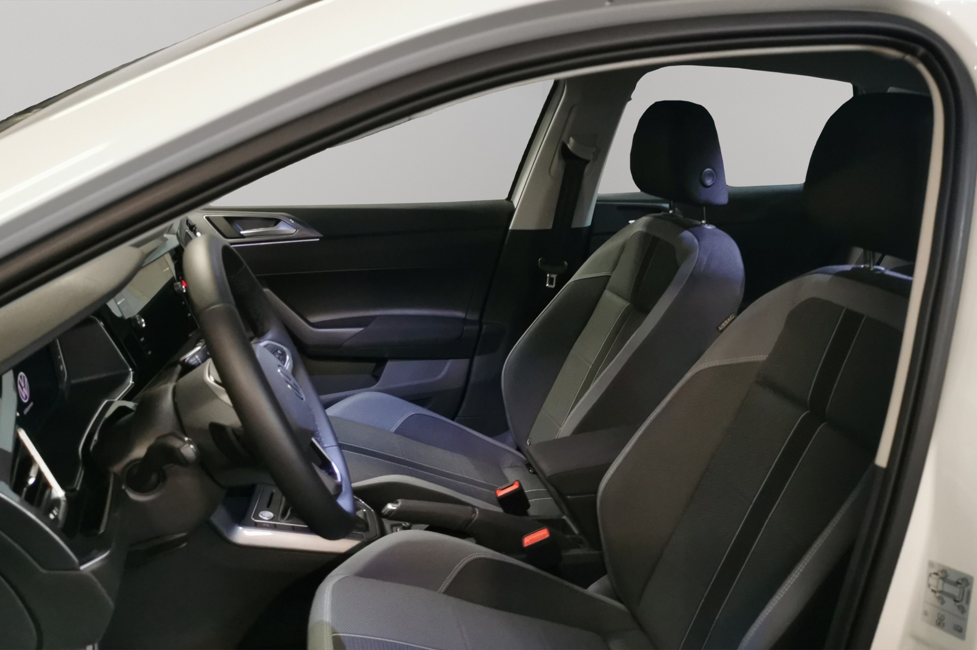VW Polo 1.0 TSI Style DSG-image-8
