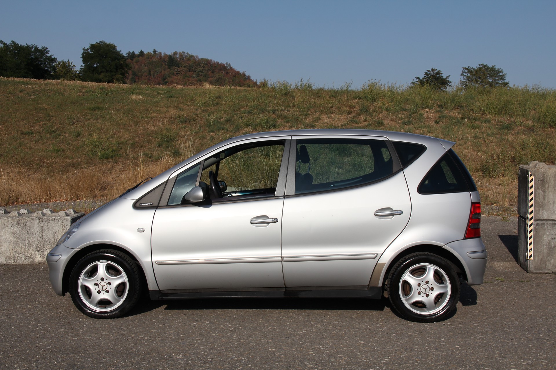 MERCEDES-BENZ A 160 L Avantgarde