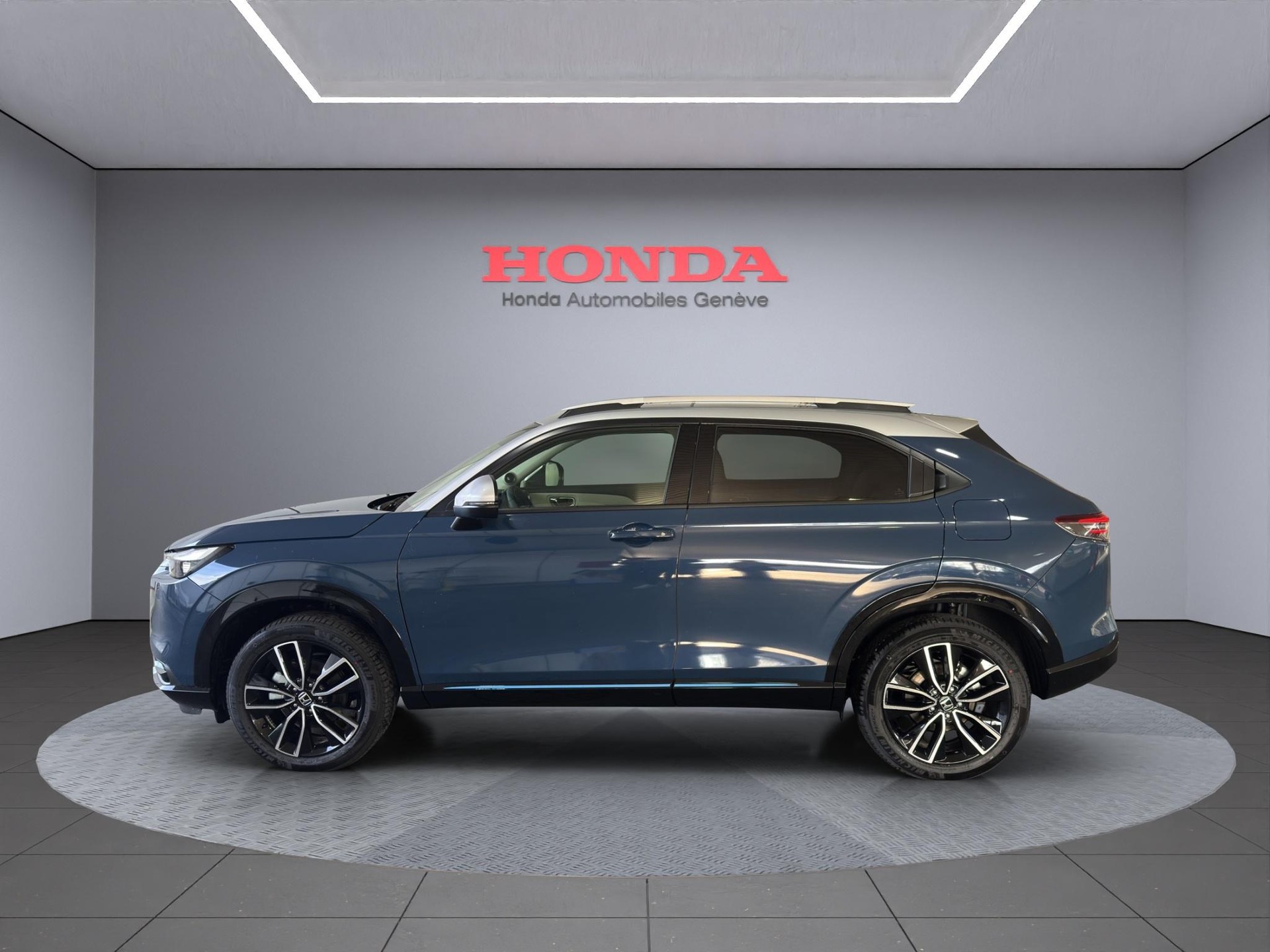 HONDA HR-V 1.5 i-MMD Advance Style-image-4
