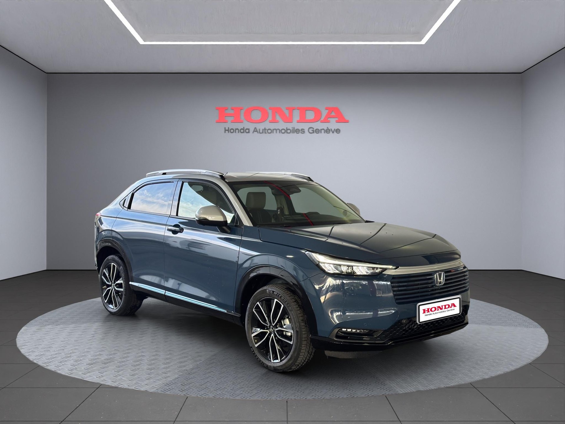 HONDA HR-V 1.5 i-MMD Advance Style-showroom-element-1