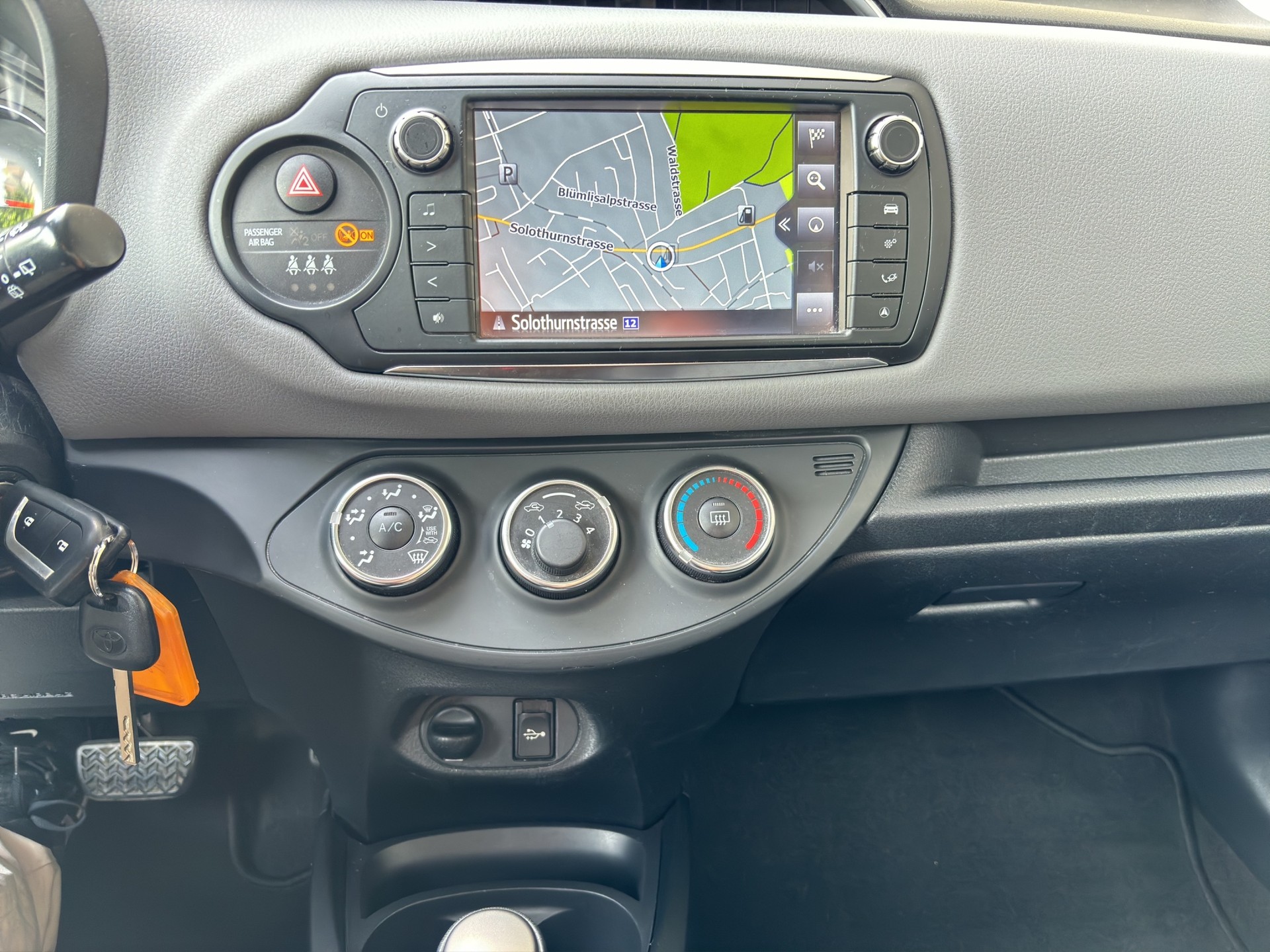 TOYOTA Yaris 1.33 Trend Multidrive S-image-15