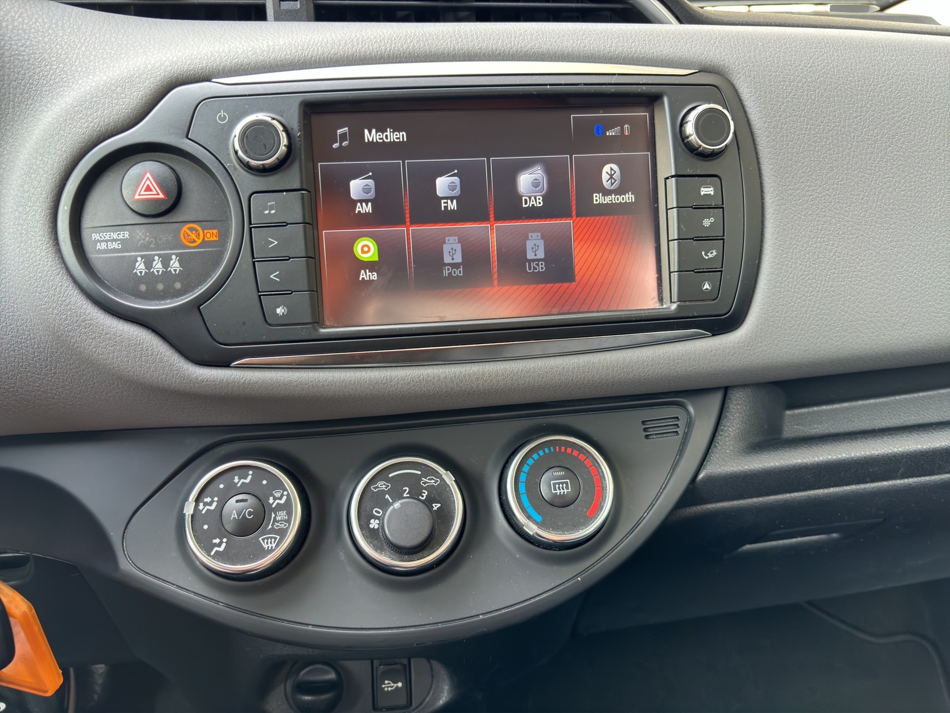 TOYOTA Yaris 1.33 Trend Multidrive S-image-25
