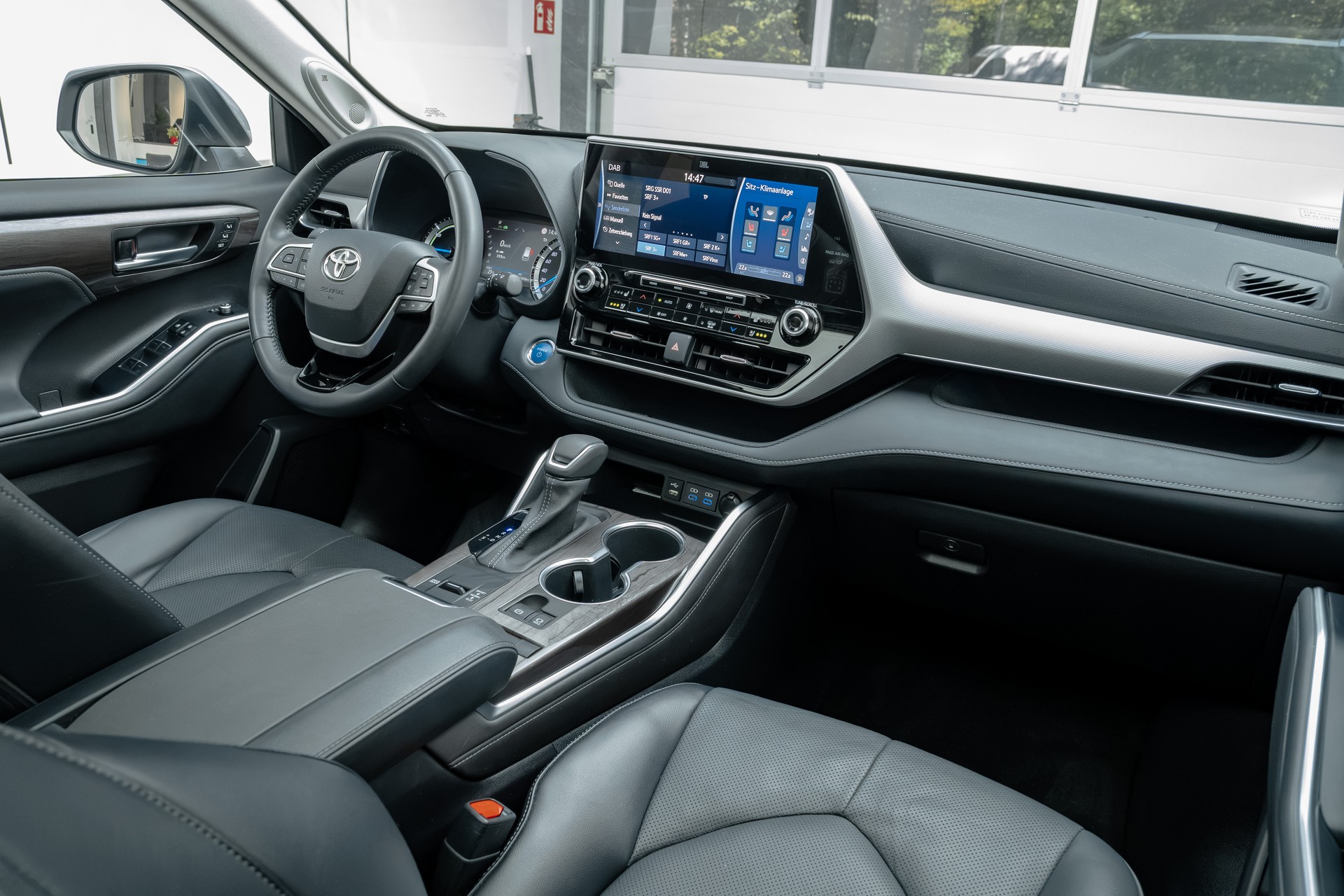 TOYOTA Highlander 2.5 HSD Premium e-CVT-image-7