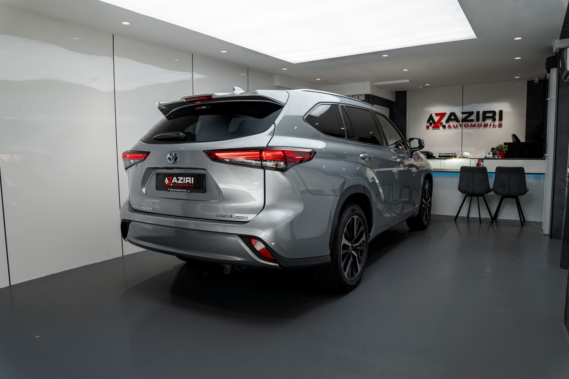 TOYOTA Highlander 2.5 HSD Premium e-CVT-showroom-element-3