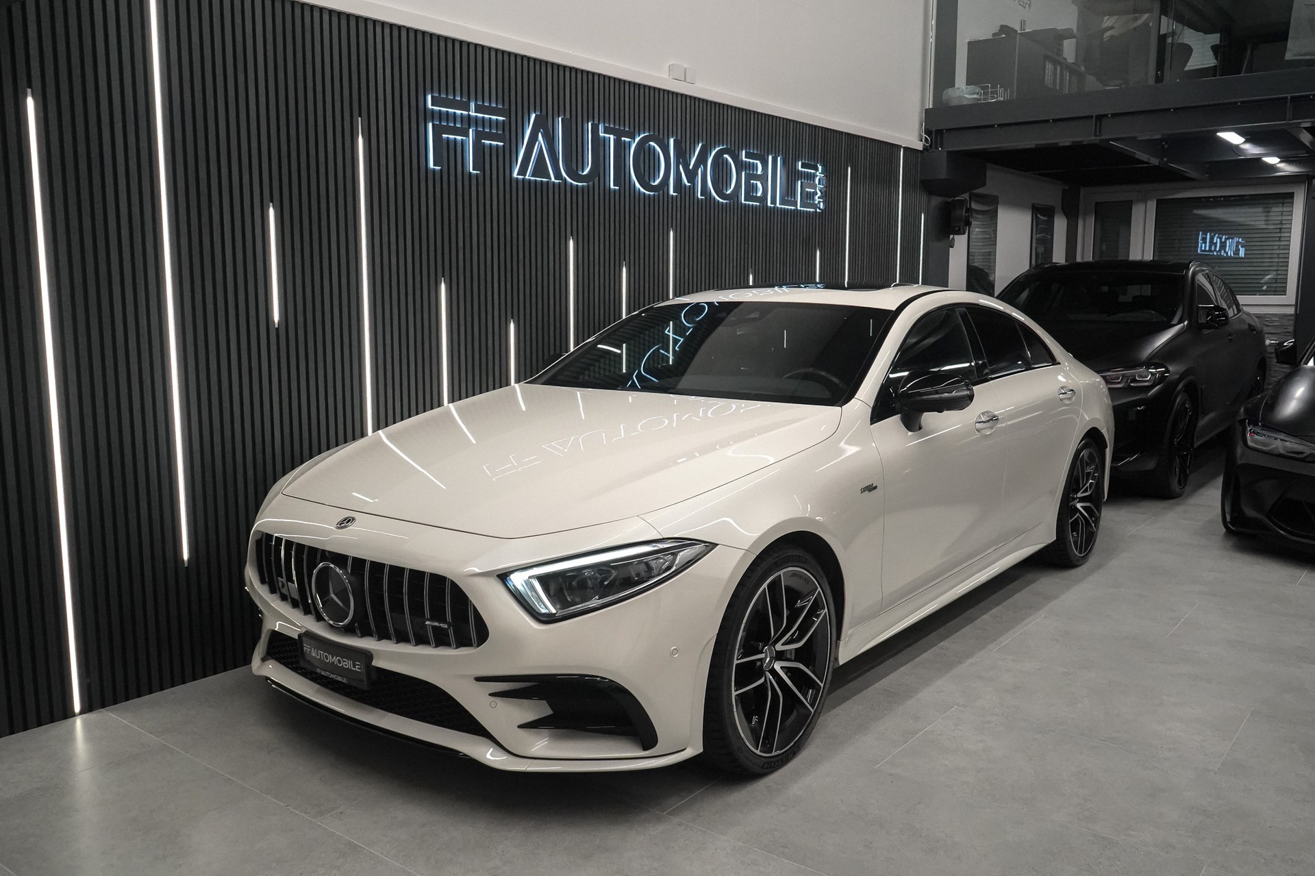 MERCEDES-BENZ CLS 53 AMG 4 Matic+ Edition1-showroom-element-1