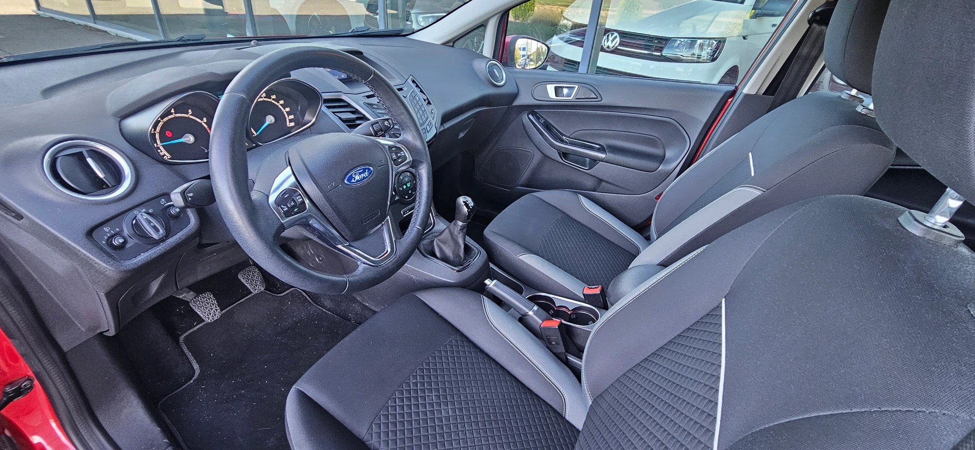 FORD Fiesta 1.0 SCTi Trend-image-7
