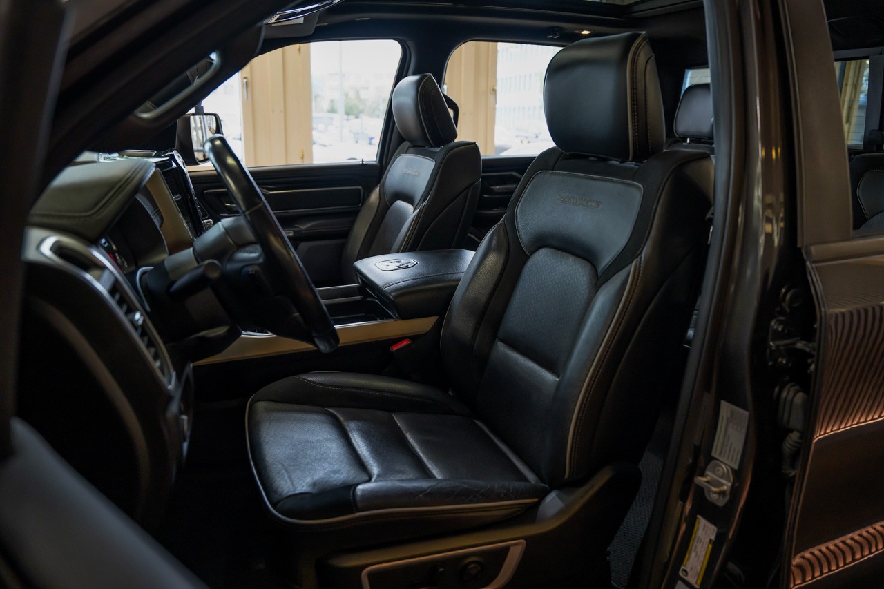DODGE RAM 1500 5.7 V8 Hemi Laramie-image-14
