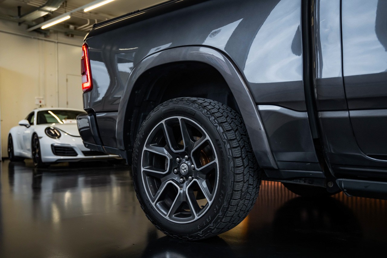 DODGE RAM 1500 5.7 V8 Hemi Laramie-image-11