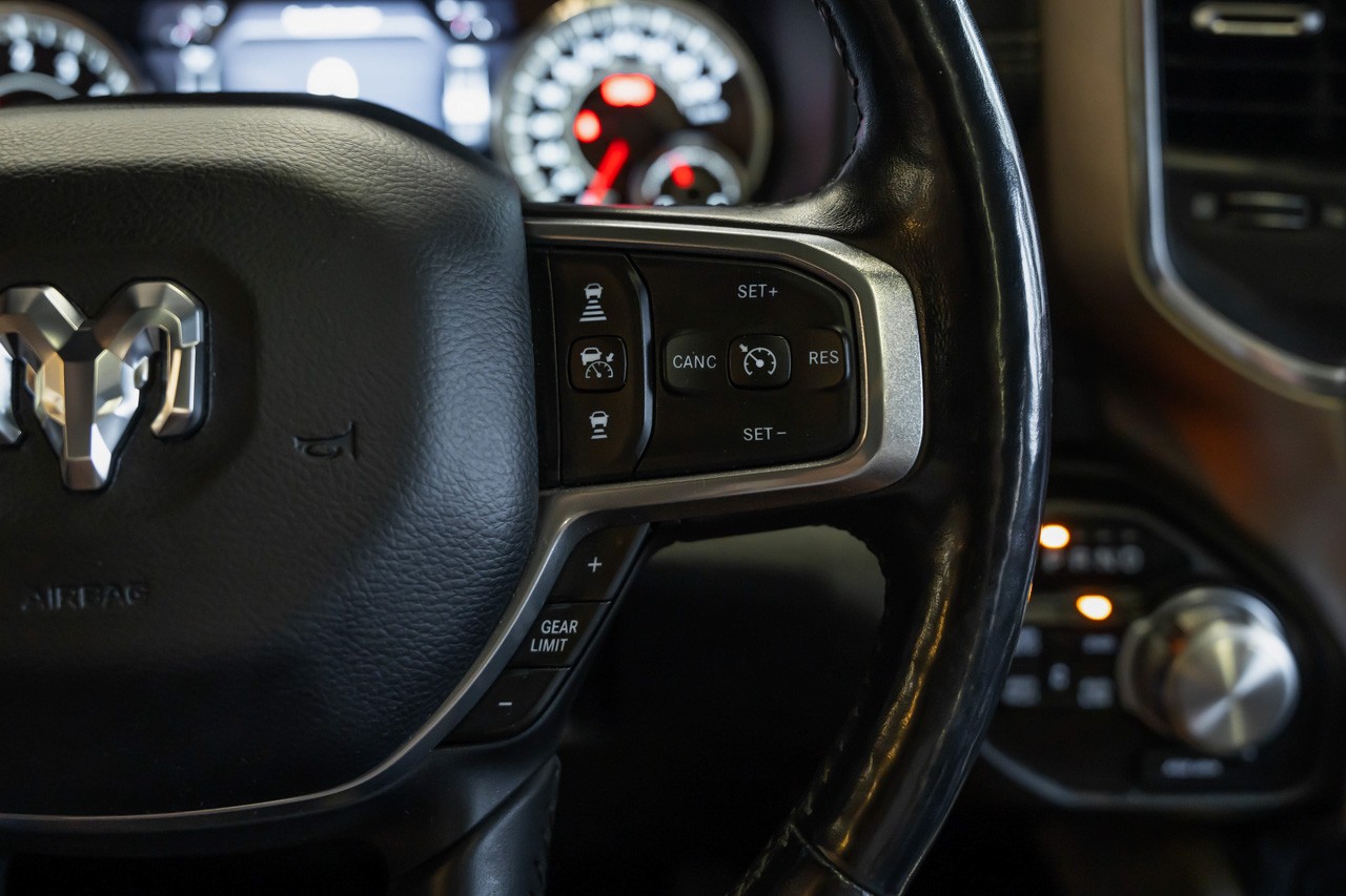 DODGE RAM 1500 5.7 V8 Hemi Laramie-image-32