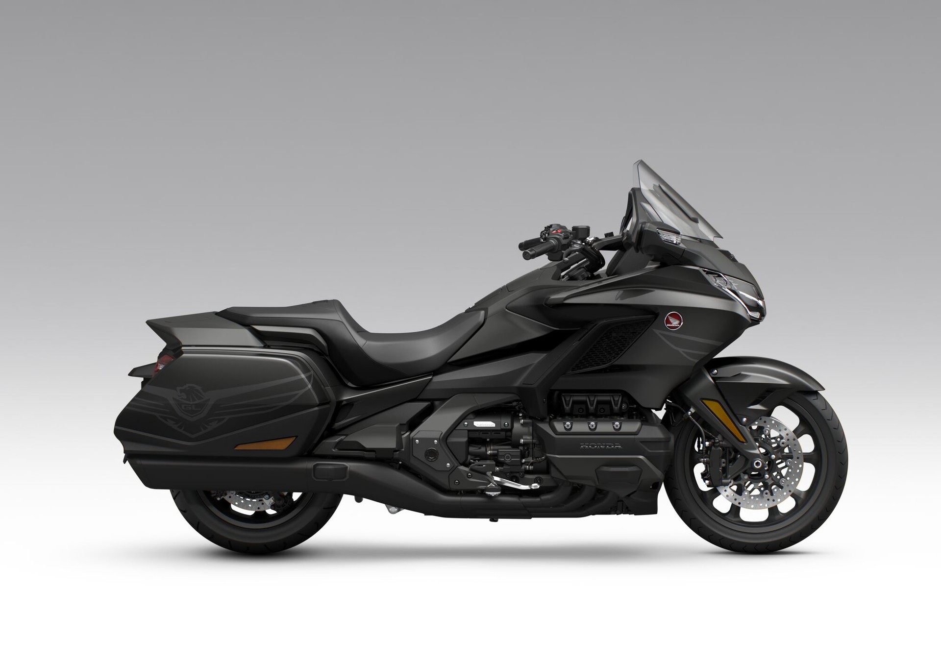 HONDA GL 1800 B Goldwing Bagger-image-1
