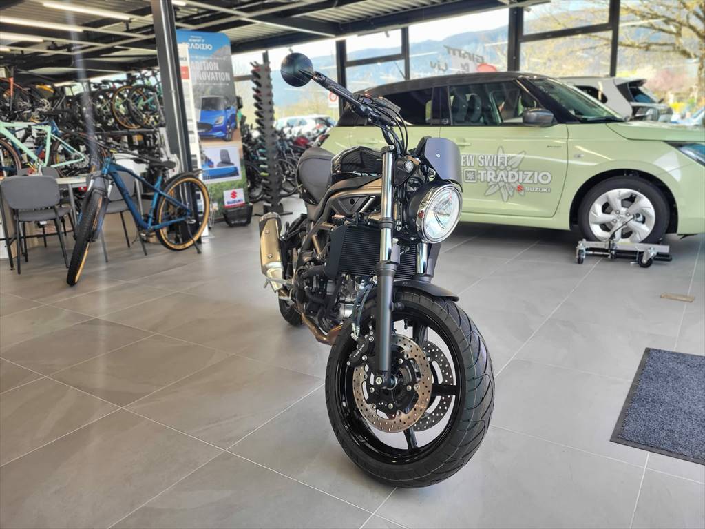 SUZUKI SV 650 Custem. (35kW)-image-4