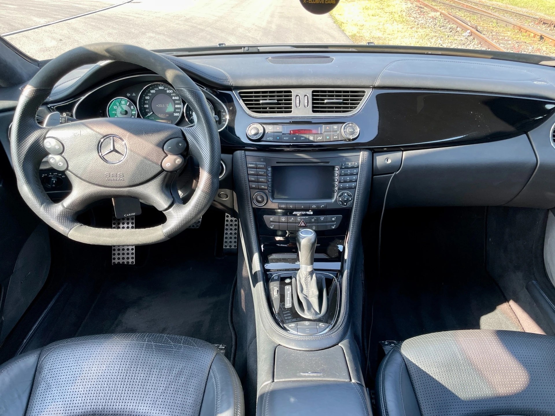 MERCEDES-BENZ CLS 63 AMG 7G-Tronic-image-6