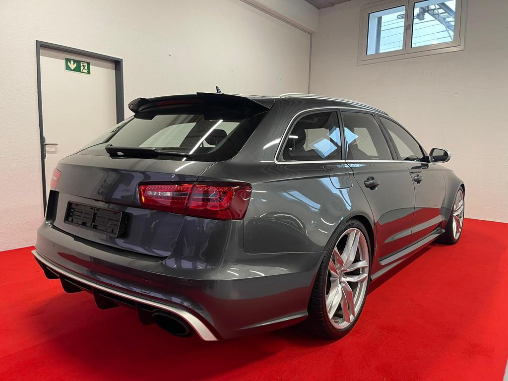 AUDI RS6 Avant 4.0 TFSI V8 quattro Tiptronic-image-2
