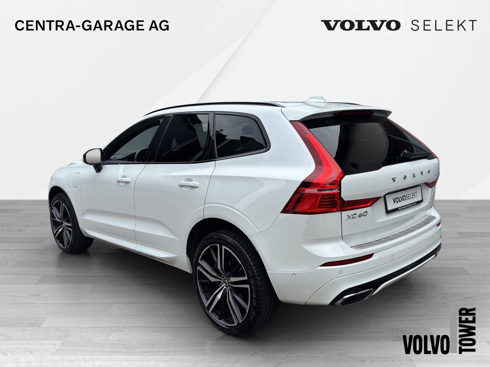 VOLVO XC60 T8 eAWD R-Design Geartronic-image-5
