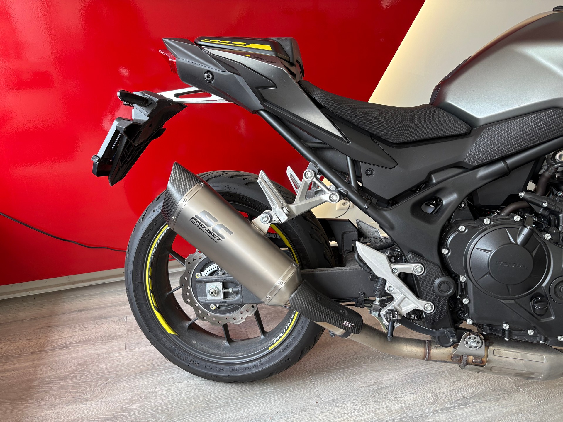 HONDA CB 750 Hornet (35kW)-image-3