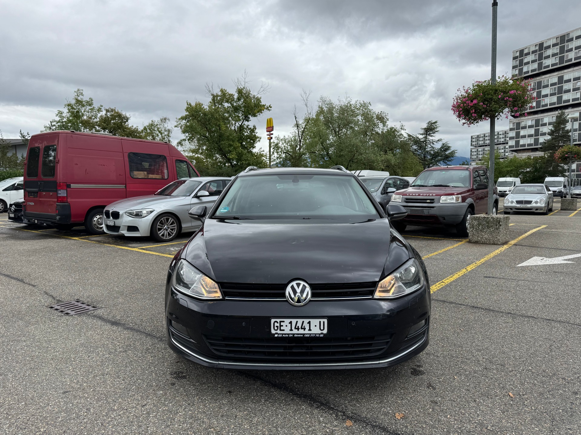 VW Golf Variant 2.0 TDI Highline DSG-image-2