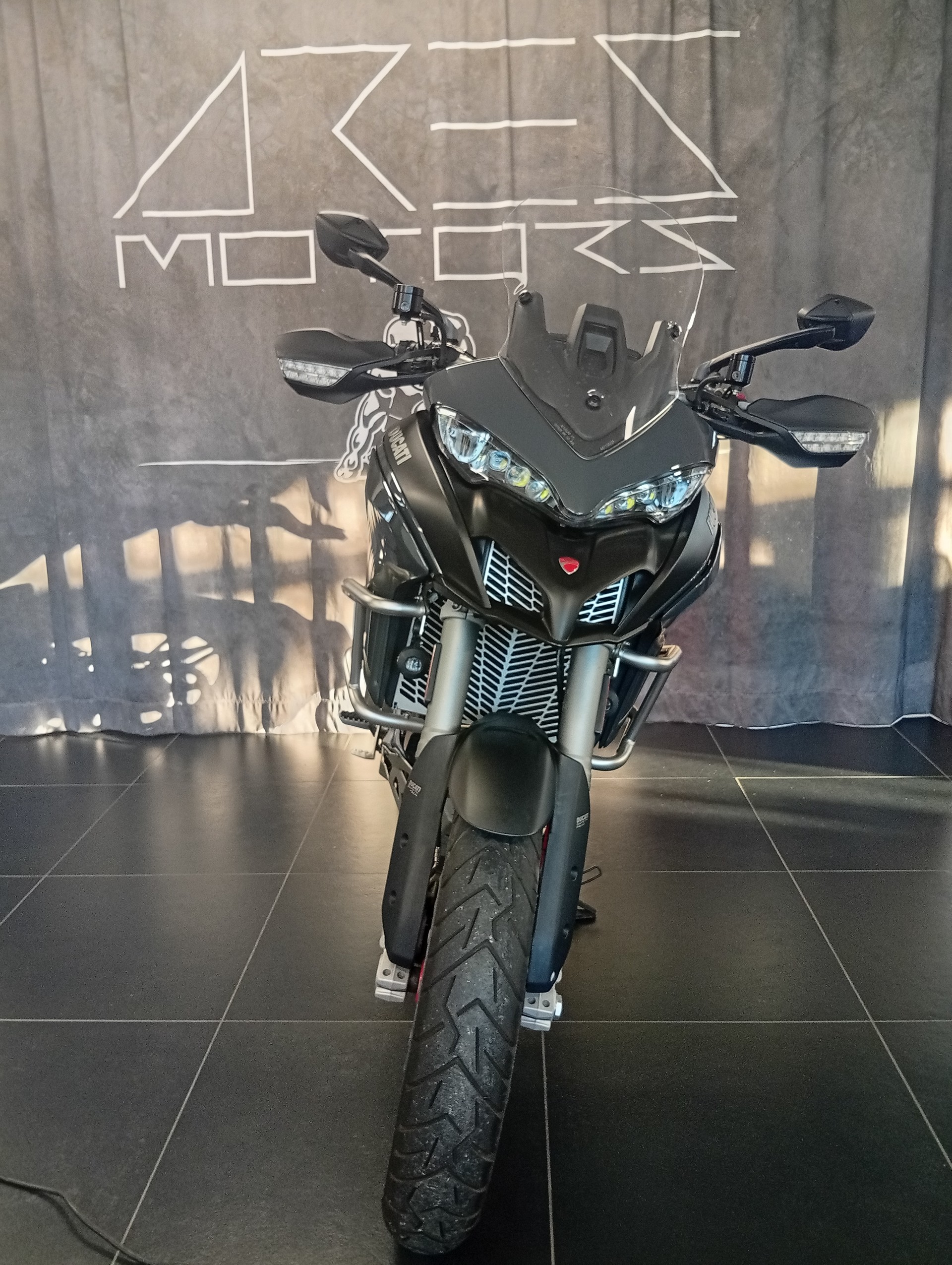 DUCATI Multistrada V2 S Touring-image-2