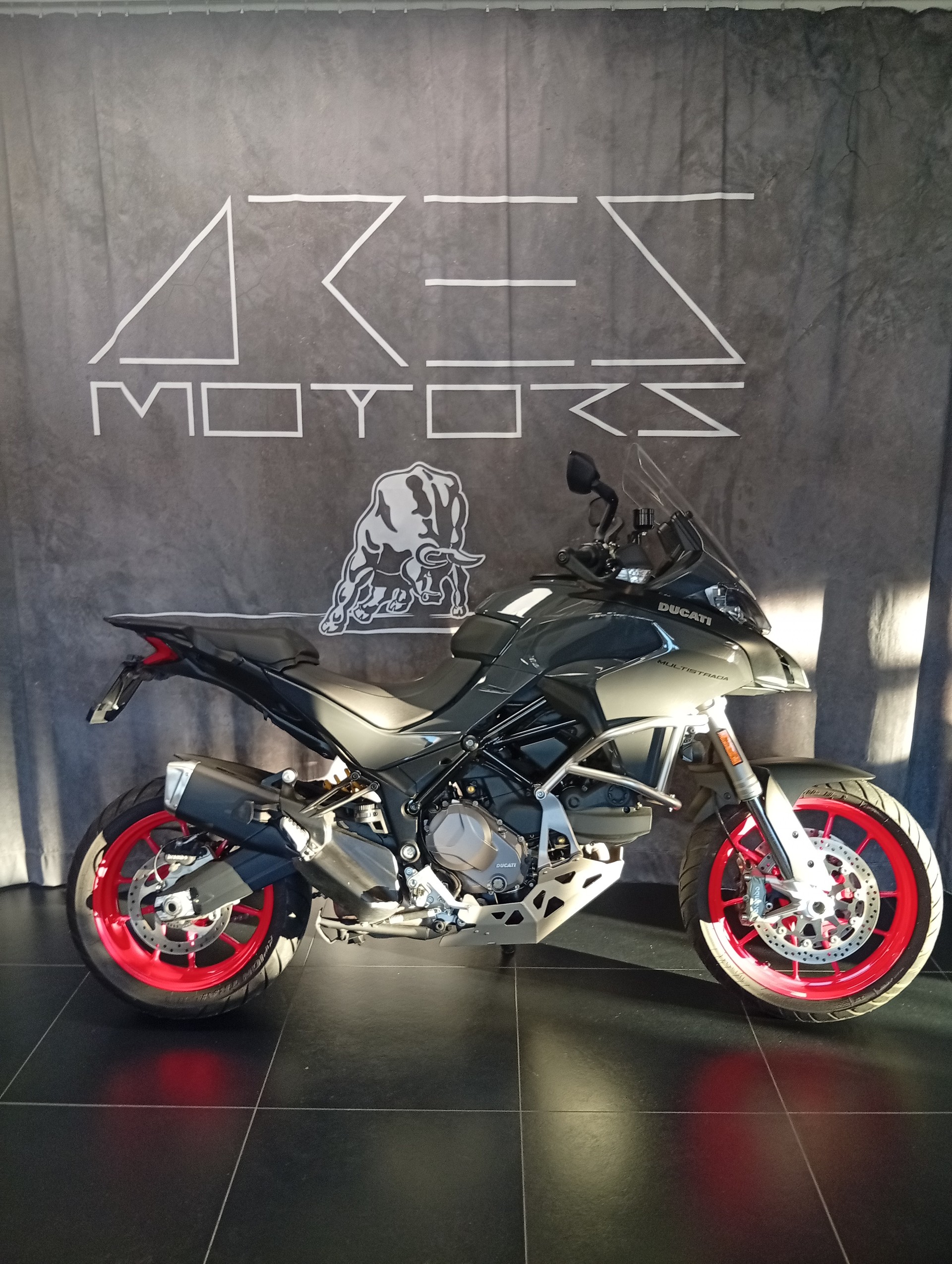 DUCATI Multistrada V2 S Touring-image-0