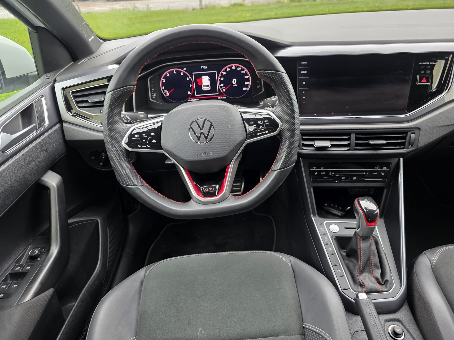 VW Polo 2.0 TSI GTI DSG CH FAHRZEUG WERKSGARANTIE BIS 09.2026-image-9