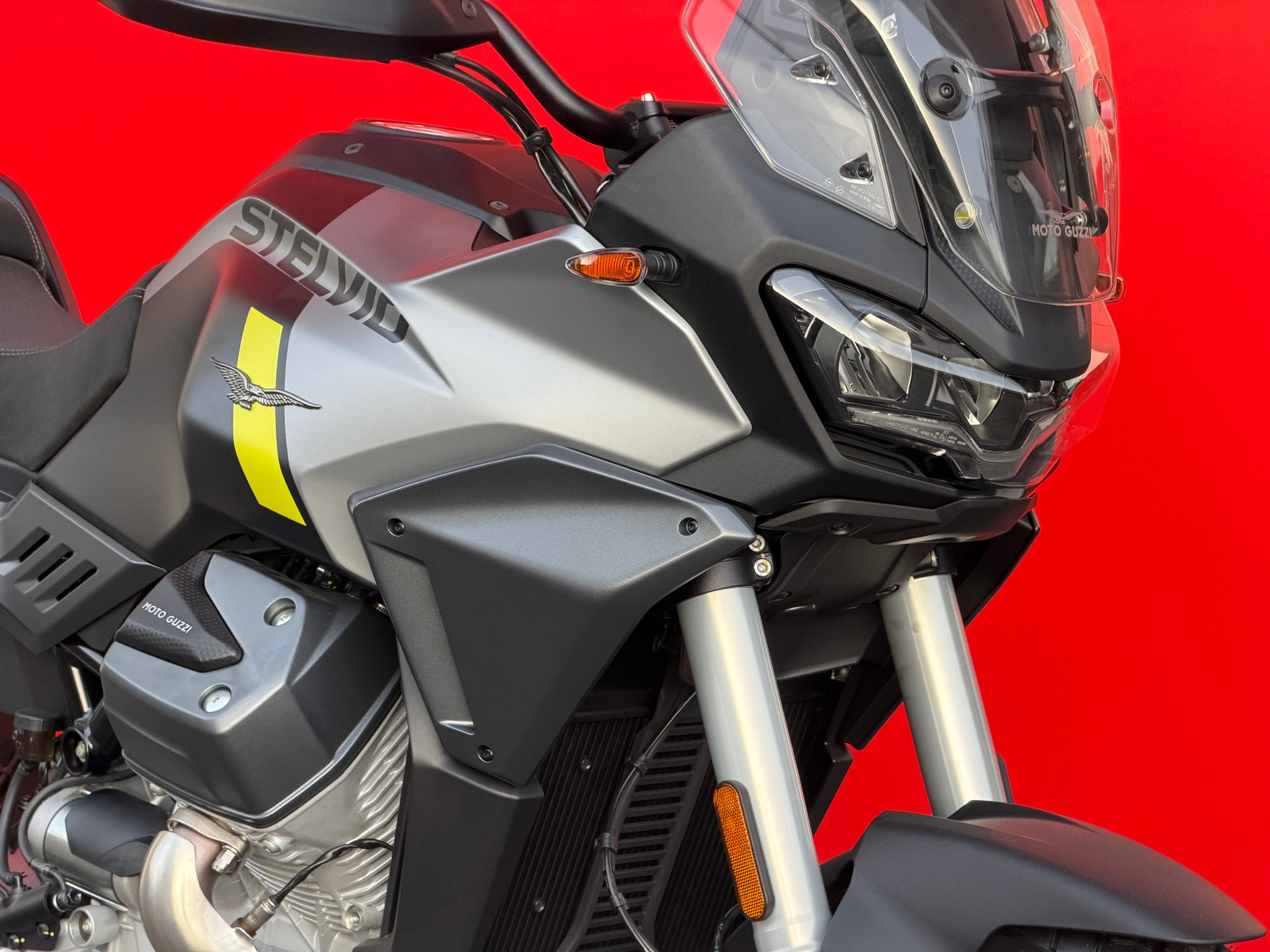 MOTO GUZZI Stelvio 1000 E5+-image-2