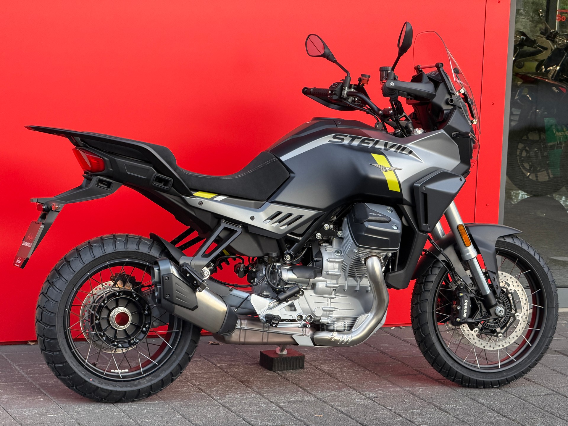 MOTO GUZZI Stelvio 1000 E5+-image-14