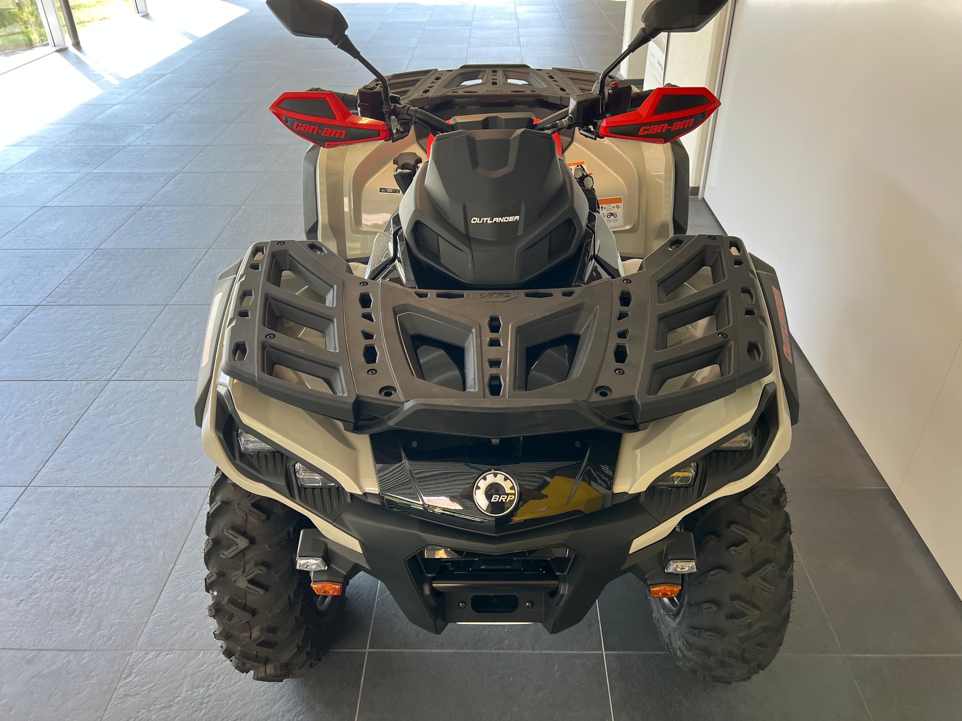 CAN-AM Outlander 1000 XXC ABS-image-8