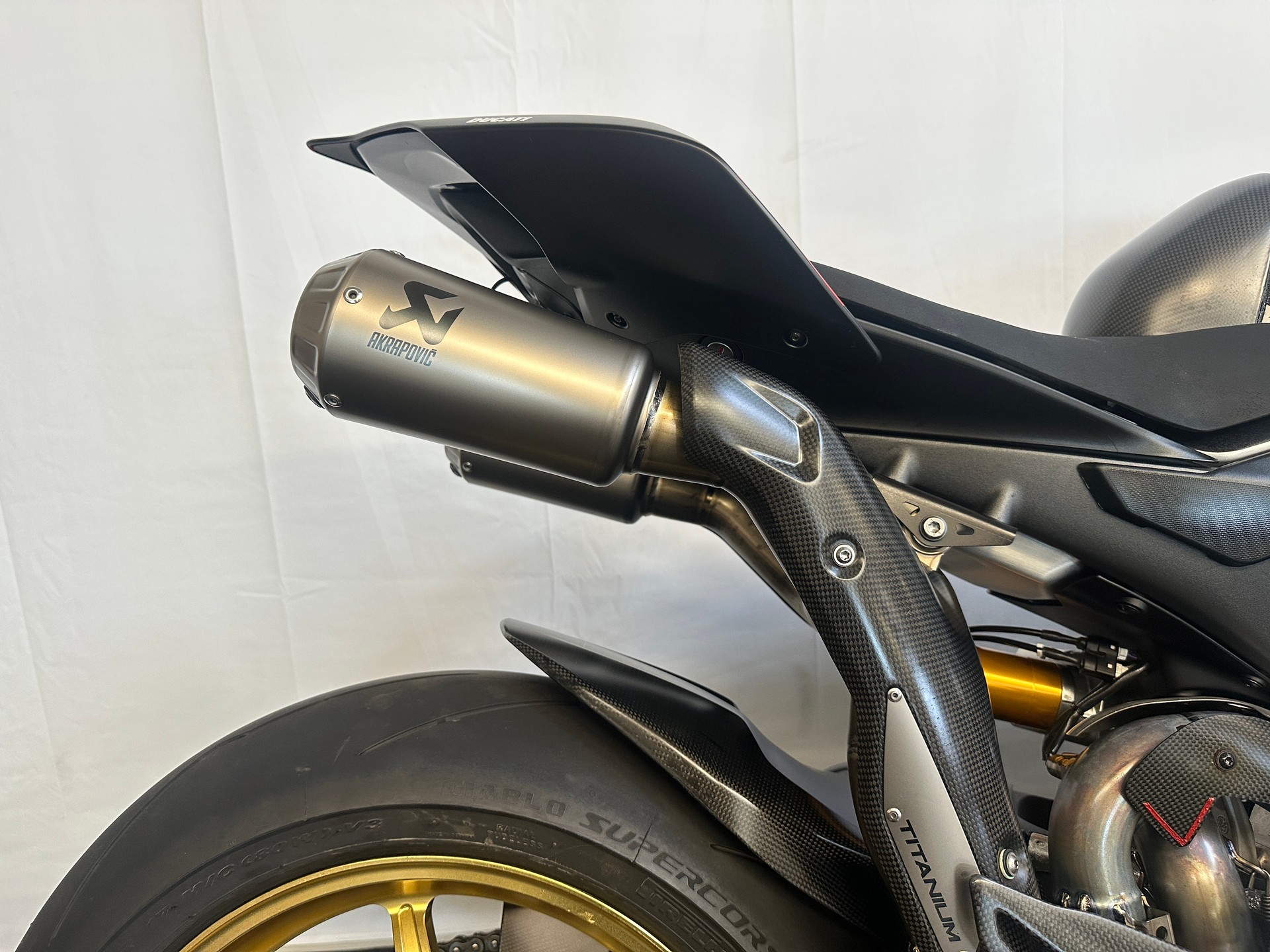 DUCATI Panigale V4 SP2-image-2