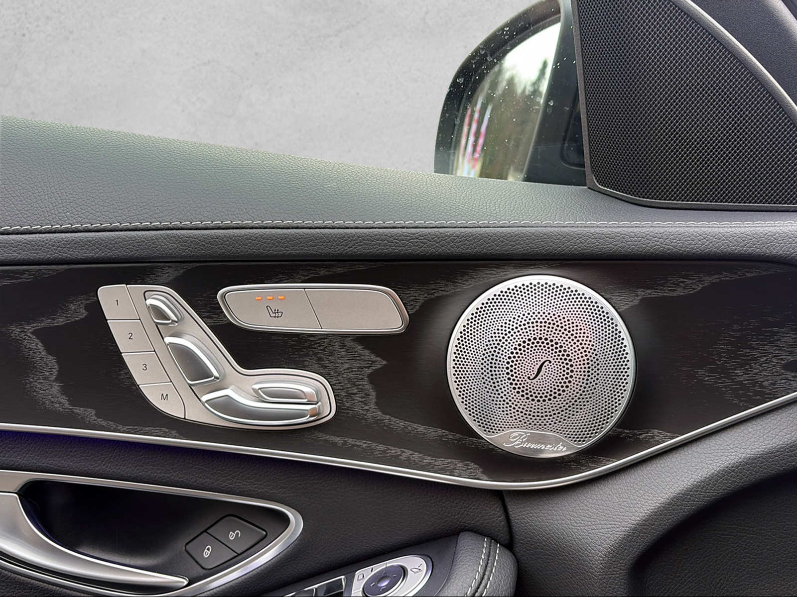 MERCEDES-BENZ C 43 AMG 4Matic 9G-Tronic-image-9