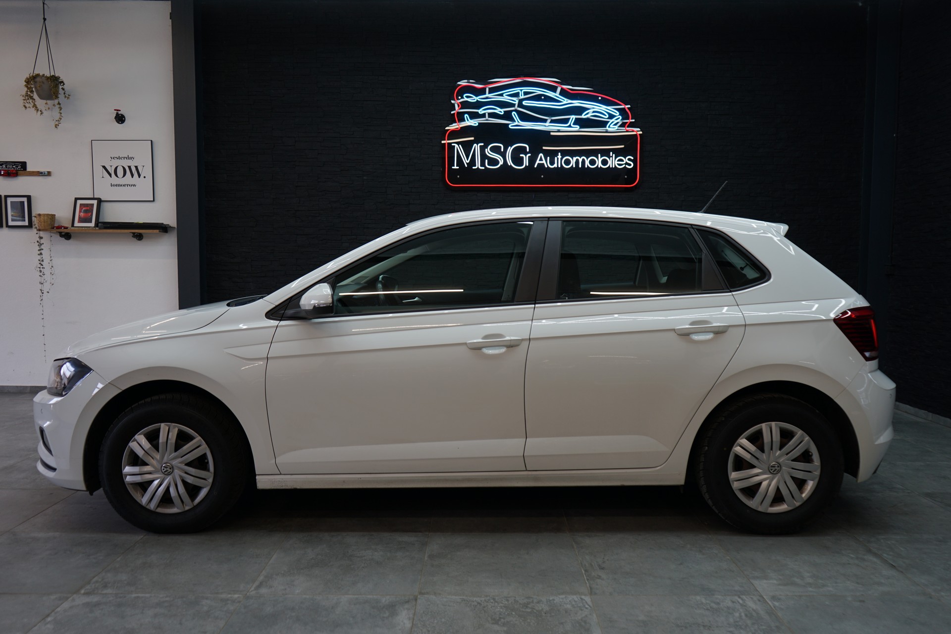VW Polo 1.0 TSI BMT Trendline-image-1