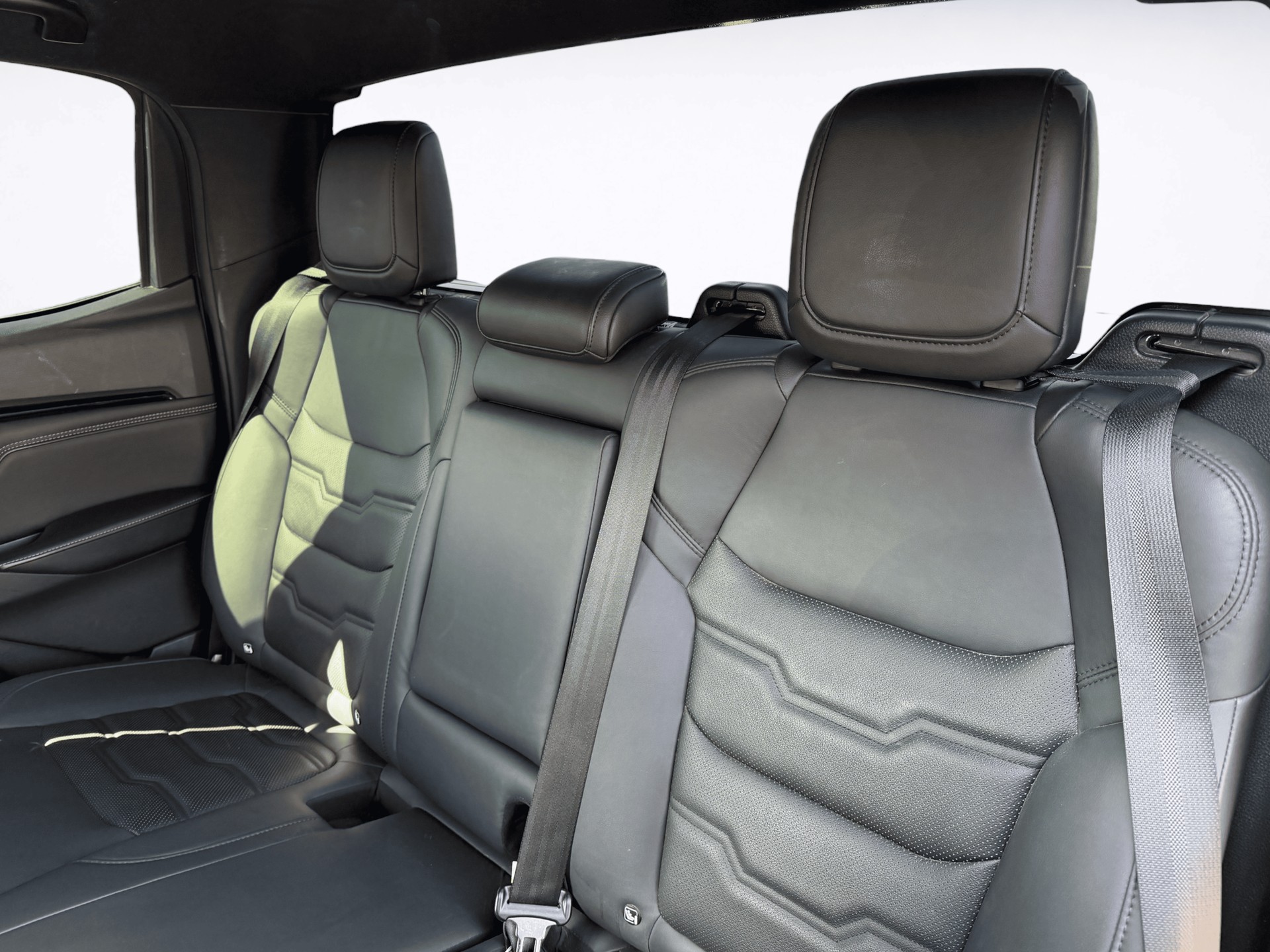 ISUZU D-MAX 1.9 CrewCab N60F 4x4 AT-image-12