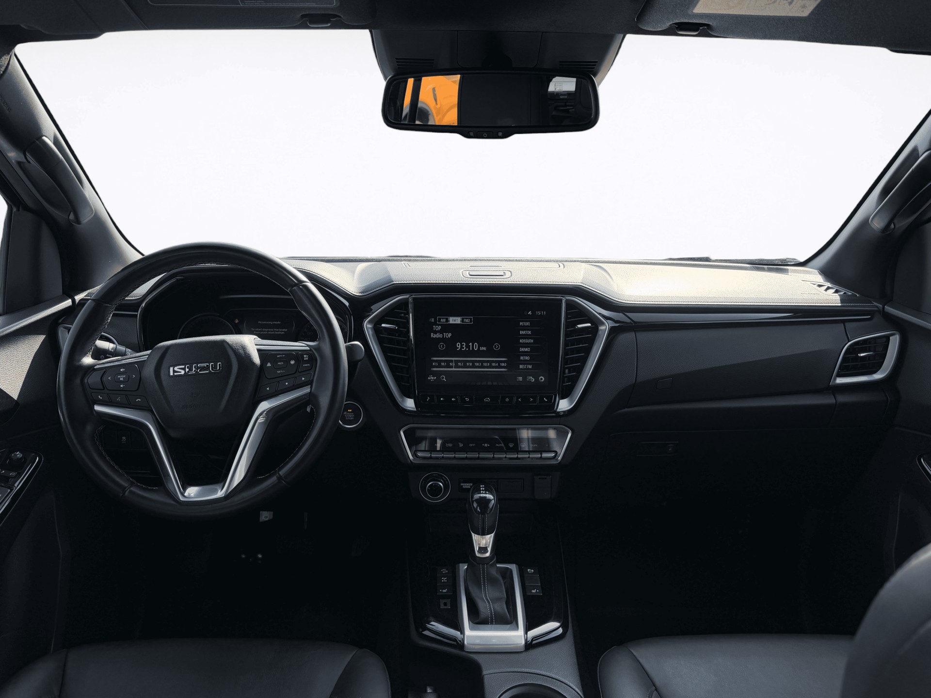 ISUZU D-MAX 1.9 CrewCab N60F 4x4 AT-image-10